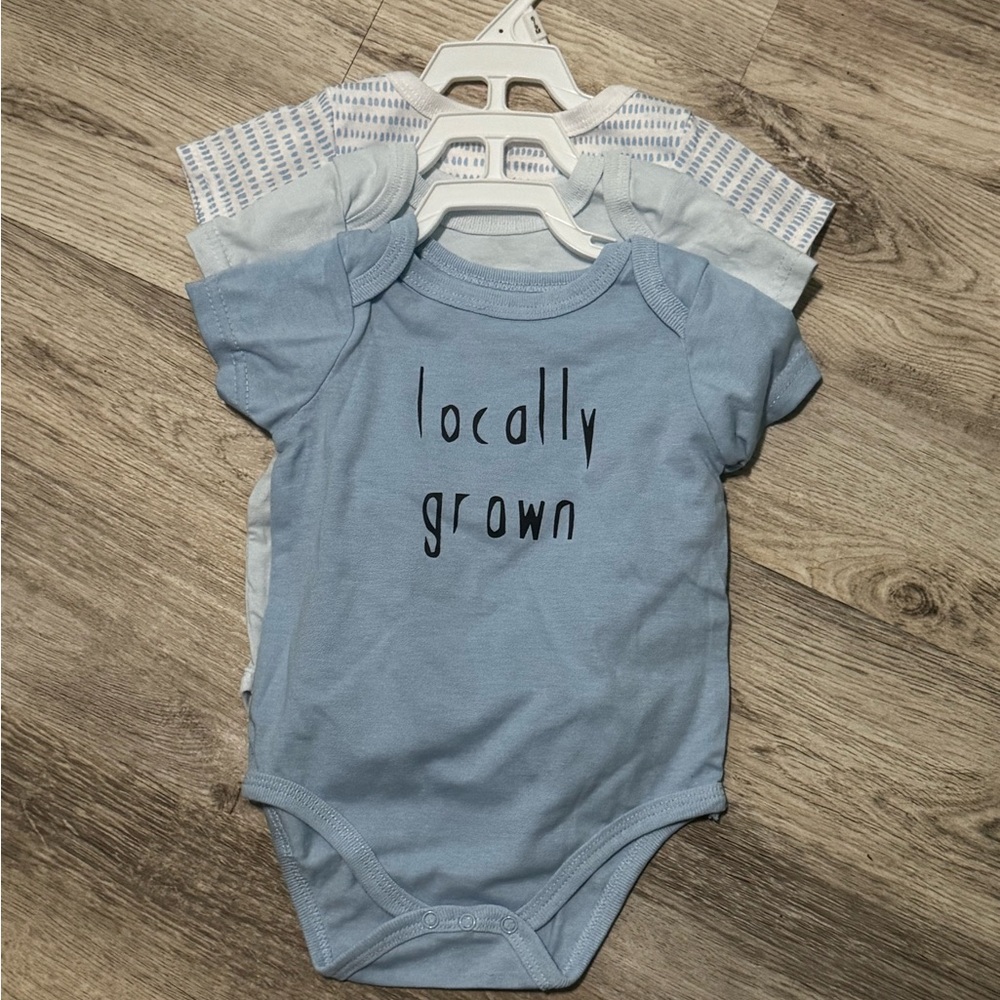 Nine West Blue Kids - Onsies 3- pack! 6-9 mos